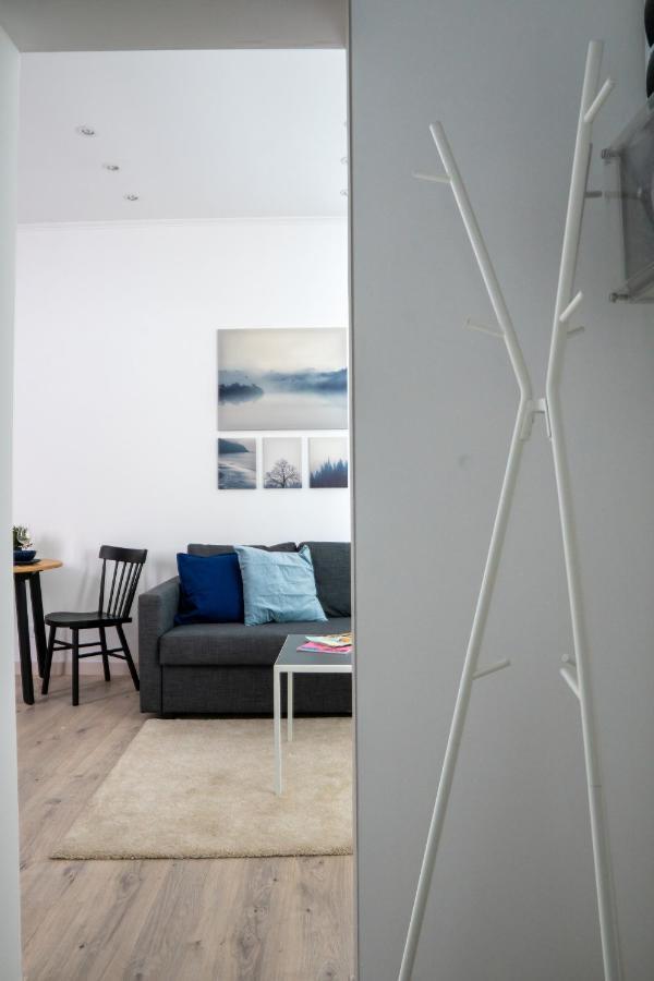 Cozy Studio Apartment 5 Min From Camp Nou Barcelona Exterior photo